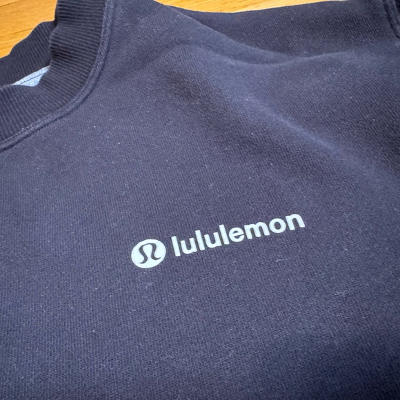 Lululemon Sweatshirt - Picture 3 of 5